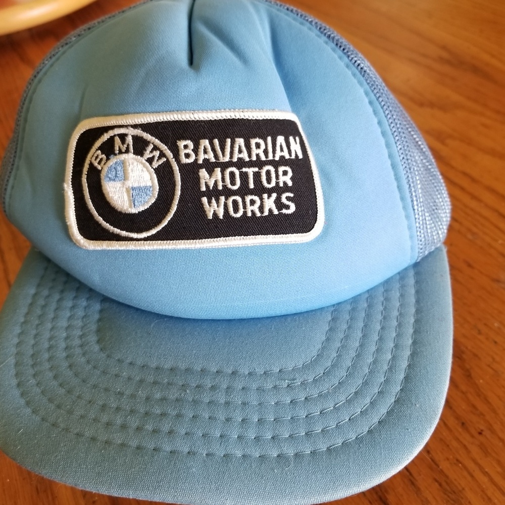 BMW HAT